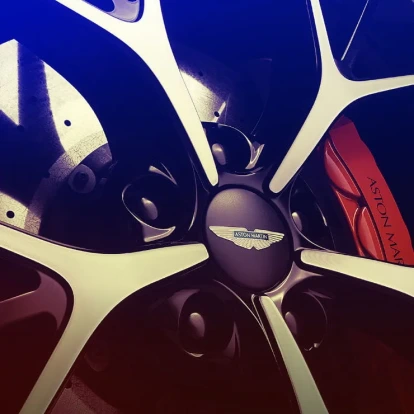 Upclose view of tire of an Aston Martin DBX707